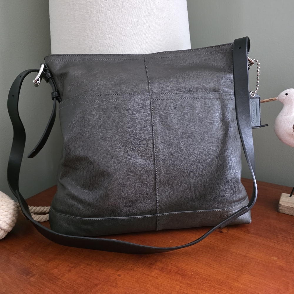 Coach 70308 Thompson Messenger Charcoal Gray Leather Laptop Messenger Bag